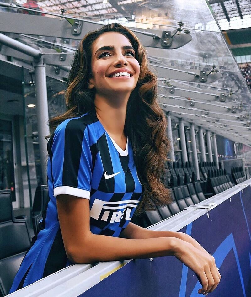 Jessica Kahawaty incantevole su Instagram 6
