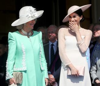 Meghan Markle solare alle celebrazioni per Carlo 4