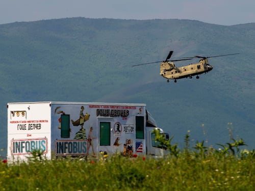 Elicottero italiano precipita in Bosnia. La Difesa: verifiche sul personale a bordo