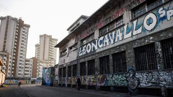 La sinistra rischia di incartarsi su Leoncavallo e centri sociali