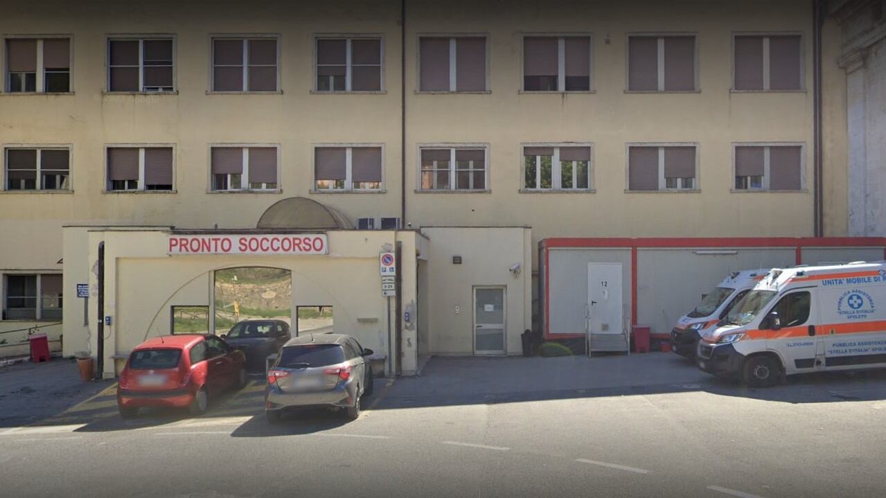 "Non è abbastanza grave". Così l'anziana paziente è morta d'infarto