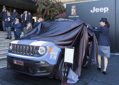 Polizia, le nuove vetture Jeep e Alfa Romeo 17