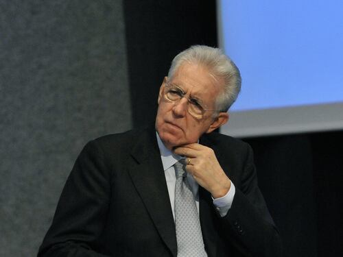 Monti a una rivista francese: "Corruzione e nepotismo profondamente radicate nella mentalità italiana"