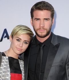 Miley Cyrus e Liam Hemsworth, foto della coppia 4