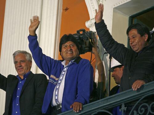 Bolivia, trionfa ancora Morales: "Dedicato a Fidel Castro"