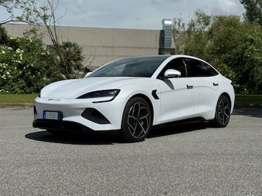 BYD Seal: guarda la gallery della nuova berlina elettrica da 530 CV 2