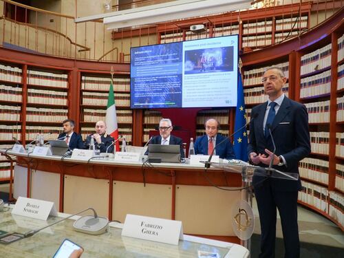 Rapporto DEKRA sulla Sicurezza Stradale 2025: fattore umano e IA decisivi per gli obiettivi della ‘Vision Zero’