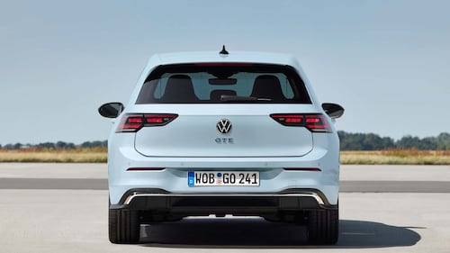 Volkswagen Golf 2024, guarda tutte le foto 6
