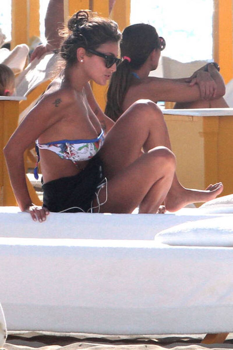 Cristina Buccino, gli scatti sexy 22