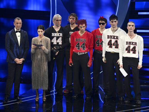 Sanremo 2024: ecco il look della seconda serata del Festival dei Bnkr44