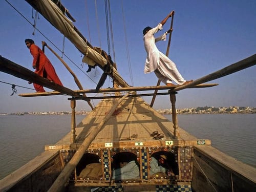 La "guerra dell'acqua" tra India e Pakistan: "New Delhi devia i fiumi'