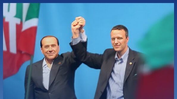 "Mi riconosco nell'anima liberale": Tosi aderisce a FI. Berlusconi: "Benvenuto"