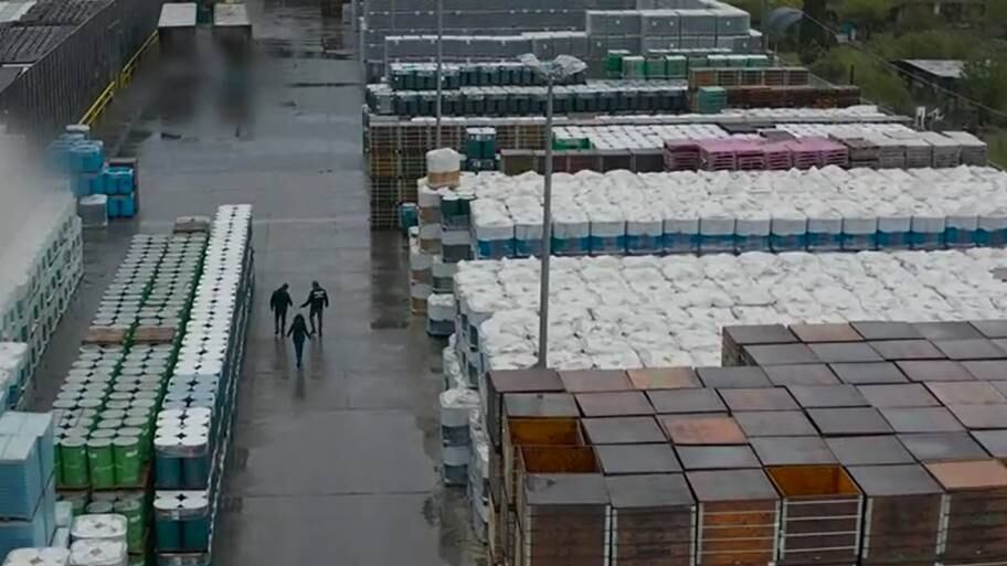 Stipendio dimezzato ai lavoratori che stavano troppo in bagno: nei guai i titolari di un’azienda salernitana