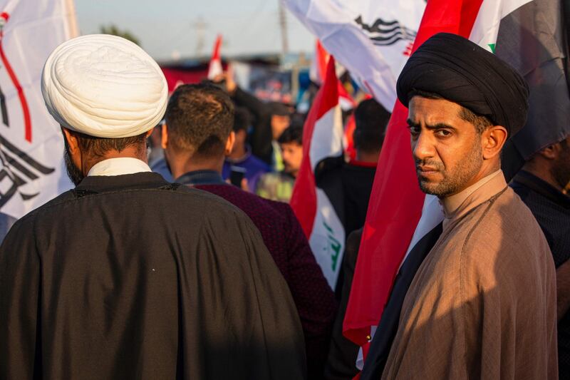 Iraq, assalto all'ambasciata Usa: bruciate bandiere americane 4