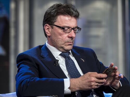 "O il dl Fiscale cambia o salta tutto". La manina spacca Lega e M5s
