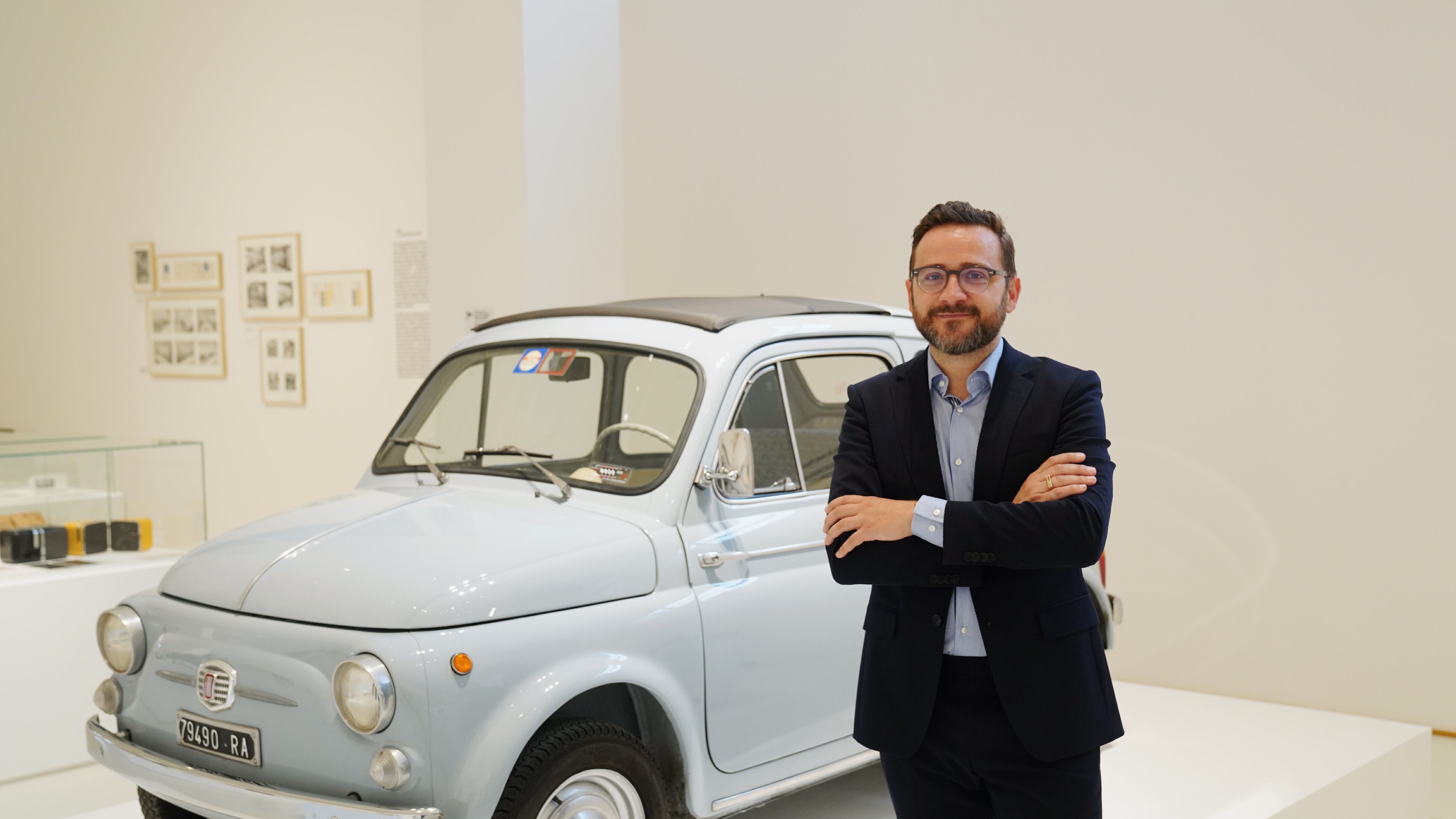 La 500 del 1960 e la Monk di Molteni, così si rinnova il museo del Design