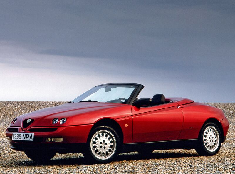 Alfa Romeo Spider 916, guarda la gallery 11
