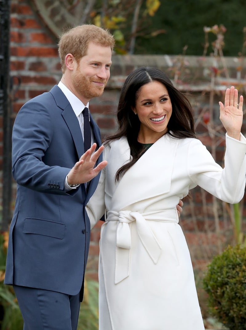 Kensington Palace, Harry e Meghan annunciano il loro fidanzamento 13