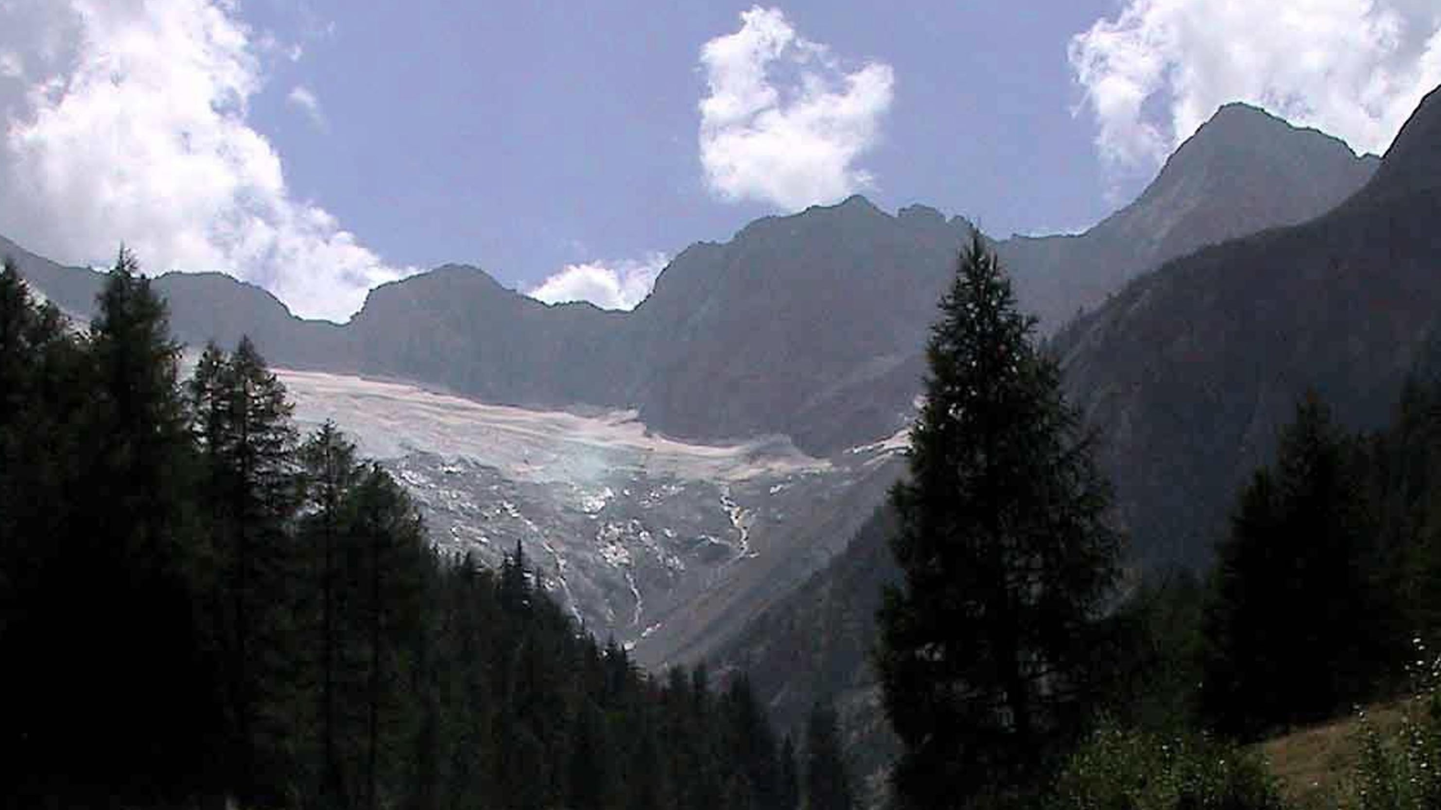 Inghiottiti dal Monte Disgrazia Muoiono altri quattro alpinisti