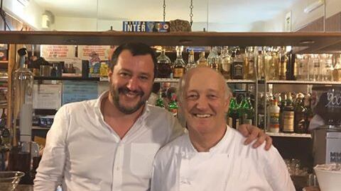 Salvini a cena dall'oste che ha ucciso il ladro: "Una brava persona"