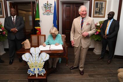 Il principe Carlo e Camilla: le visite ufficiali continuano ai Caraibi  8