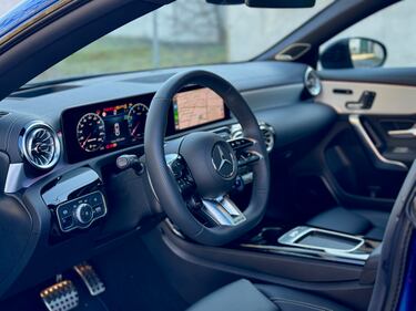 Mercedes CLA Coupè 35 AMG: guarda la gallery della berlina sportiva da 306 CV 13