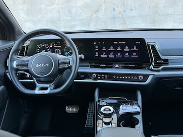 Kia Sportage PHEV: guarda la gallery del suv ibrido plug-in 17