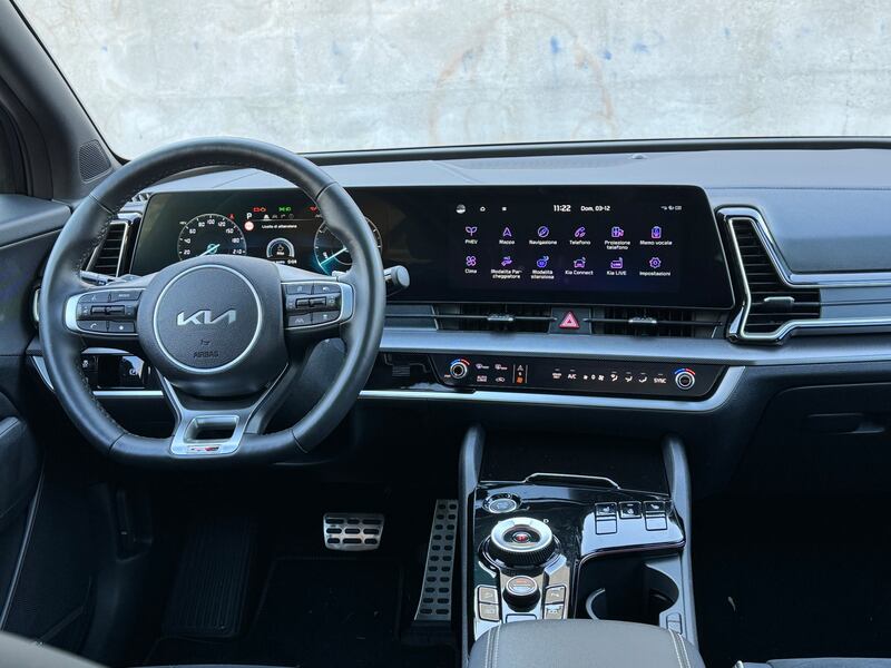 Kia Sportage PHEV: guarda la gallery del suv ibrido plug-in 17
