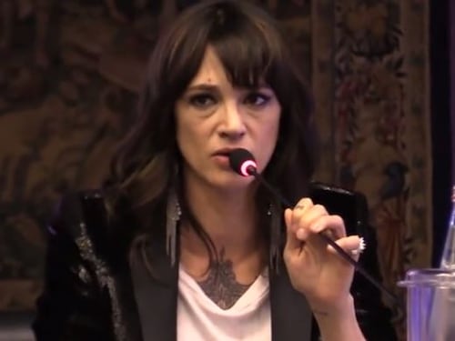 Asia Argento avverte i giornalisti: "Se fate domande su Morgan, non rispondo"