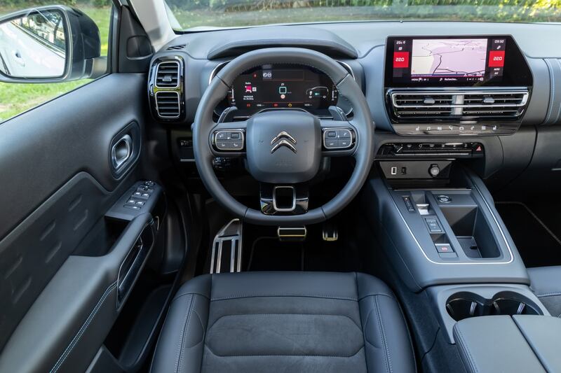 Citroen C5 Aircross Hybrid 136: guarda tutte le foto 9