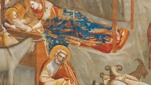 Una festa senza gioia, per le vie con il Signore che cerca di rinascere