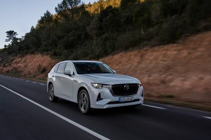 Mazda CX-60 e-Skyactiv D: guarda la gallery 28