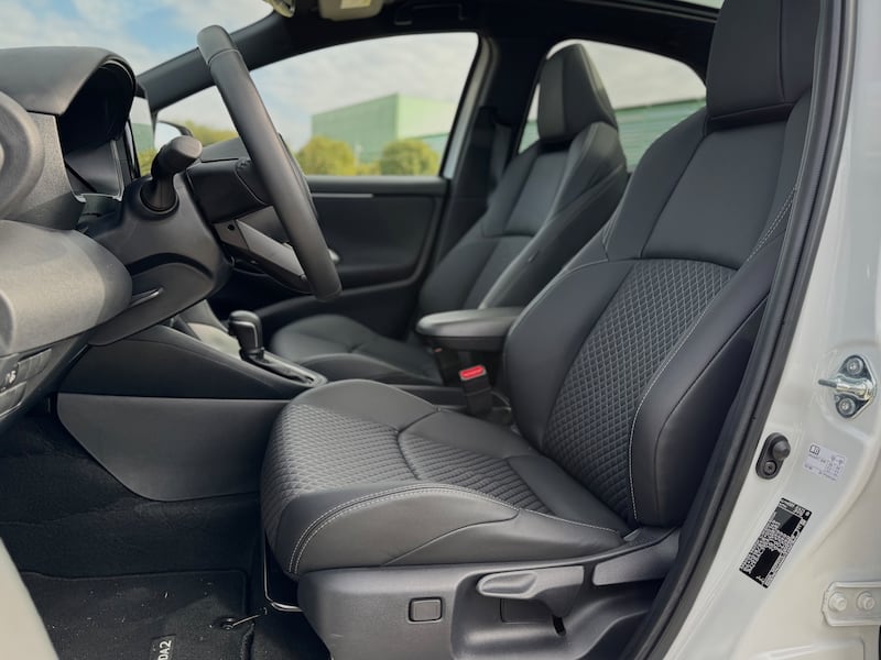 Mazda2 Hybrid 2025: guarda la gallery della citycar giapponese super efficiente 16