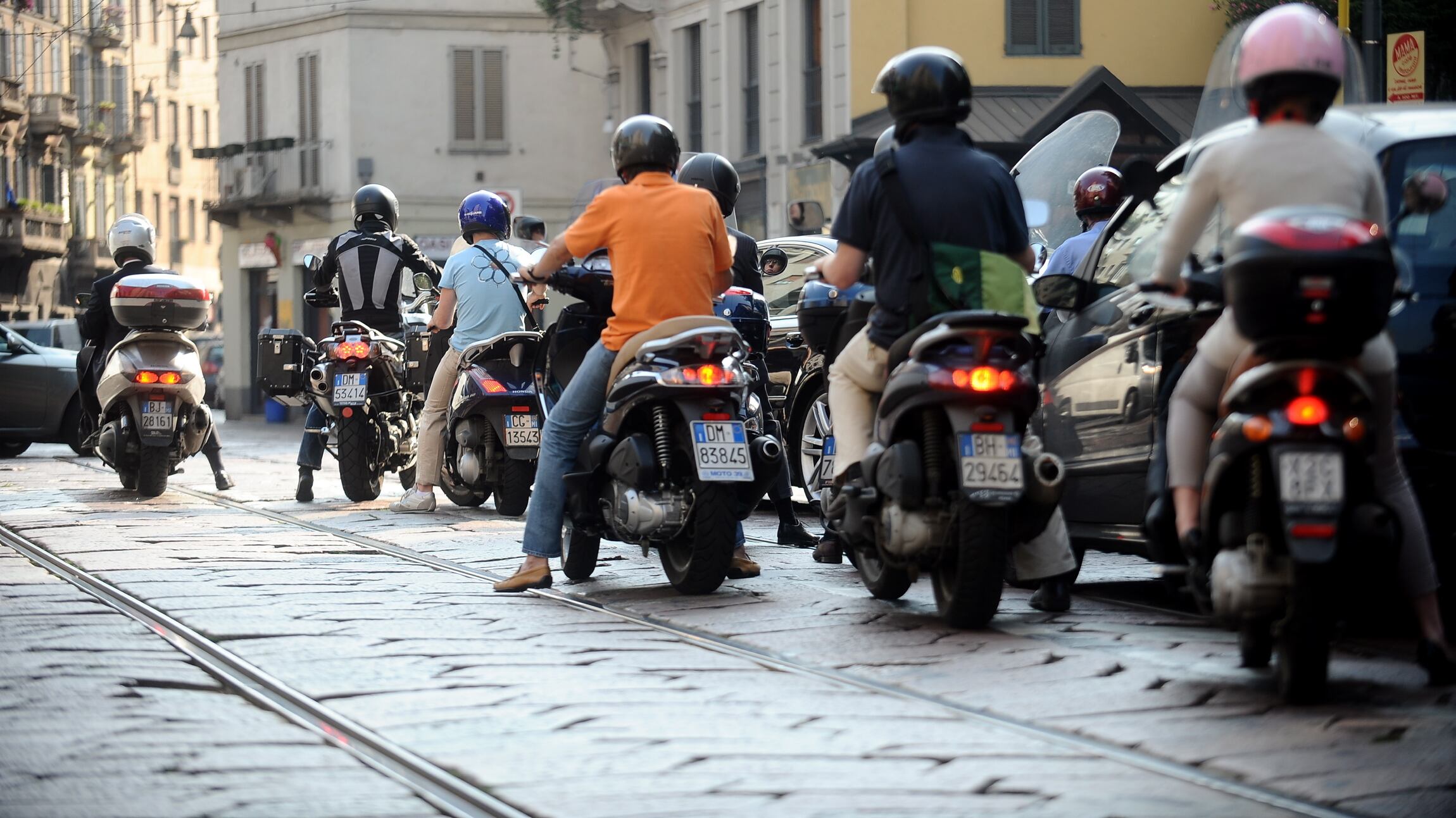 Patenti moto e nautica, la sentenza evita il rincaro del 22%