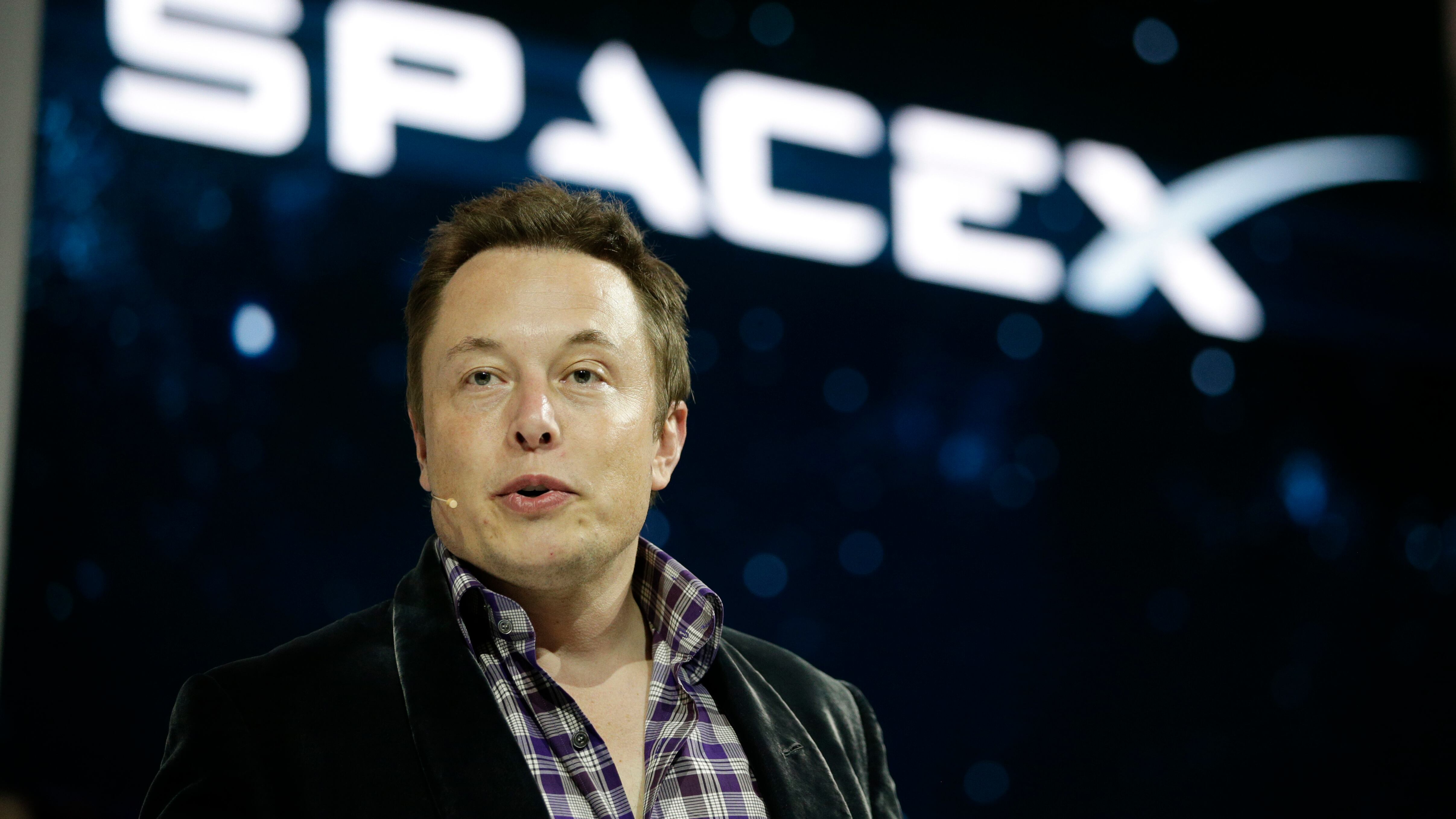 SpaceX vola a Wall Street. Musk è il primo trilionario
