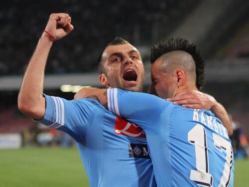 Il Napoli allunga ma Cavani non segna neanche su rigore