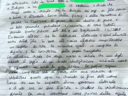 Polemica gender al seggio: "La divisione maschi e femmine lede i diritti dei trans"