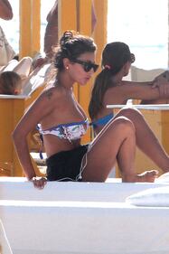 Cristina Buccino sexy sui social: le foto 23