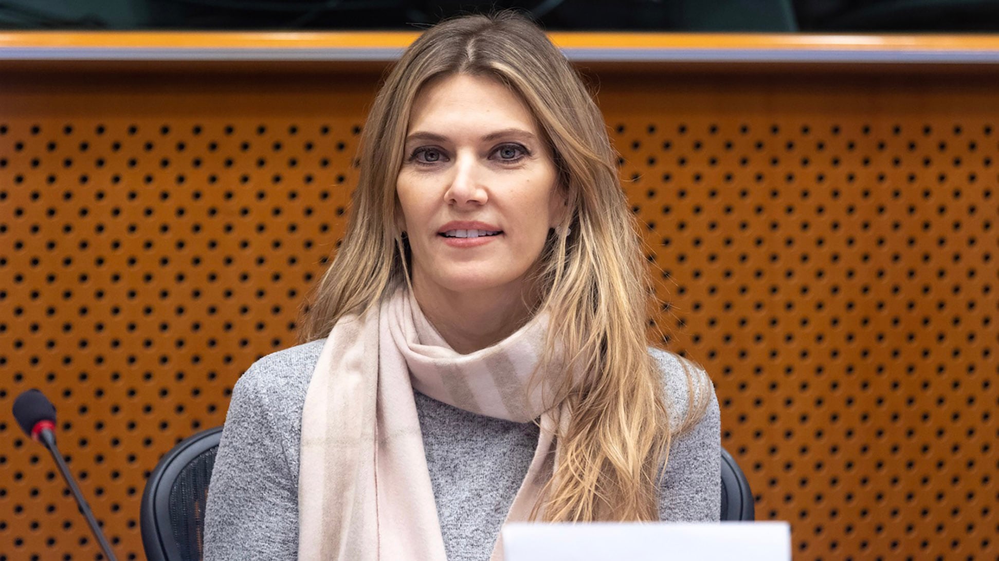 Un altro mese in carcere anche per Eva Kaili. La linea dura dei giudici