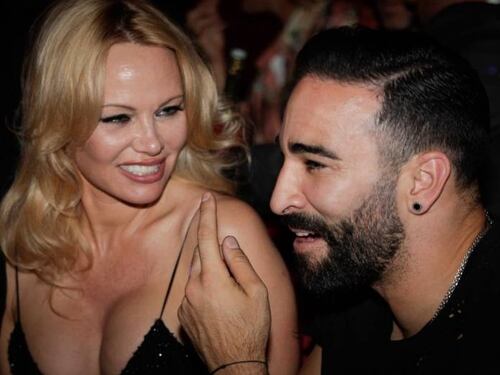 Pamela Anderson rompe con Adil Rami: "Sono devastata, aveva una doppia vita"