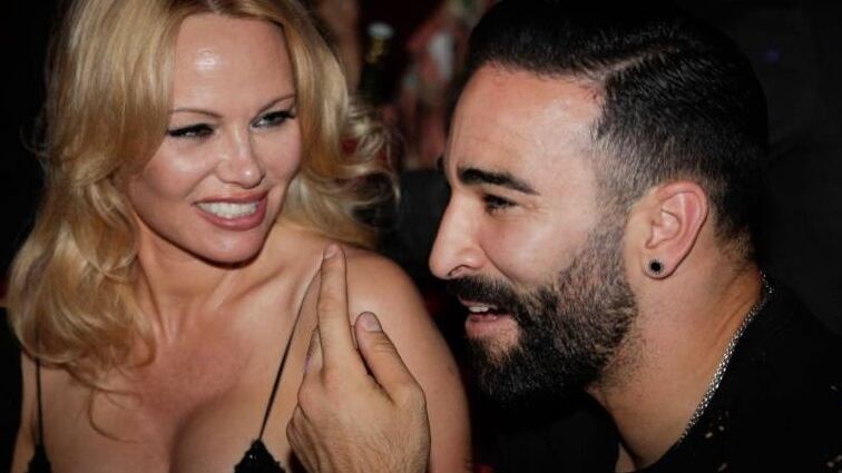 Pamela Anderson attacca Rami: "Mi ha rotto le mani"
