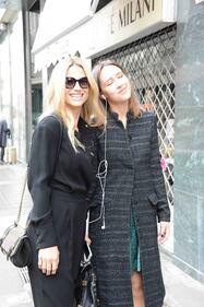 Michelle Hunziker e Aurora Ramazzotti come sorelle alla sfilata Trussardi 2