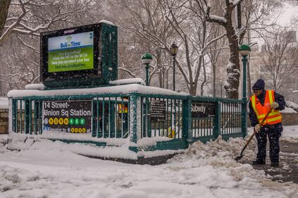 New York sotto la neve 10