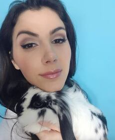 Valentina Nappi provocante in acqua 7