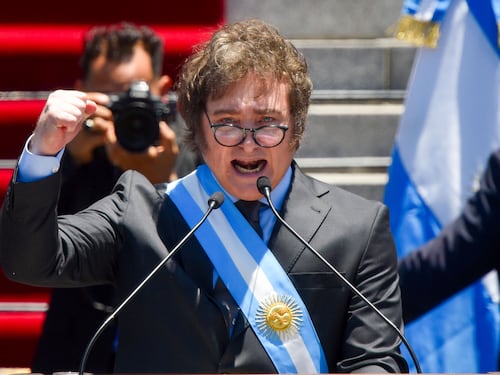 "L'Occidente si difenda dal socialismo"