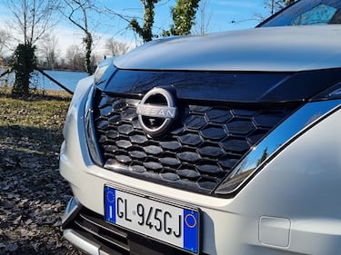 Nissan Juke Hybrid, guarda le foto  4