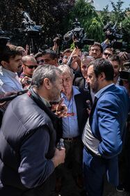 La resistenza dell'imprenditore Bramini sotto sfratto 5