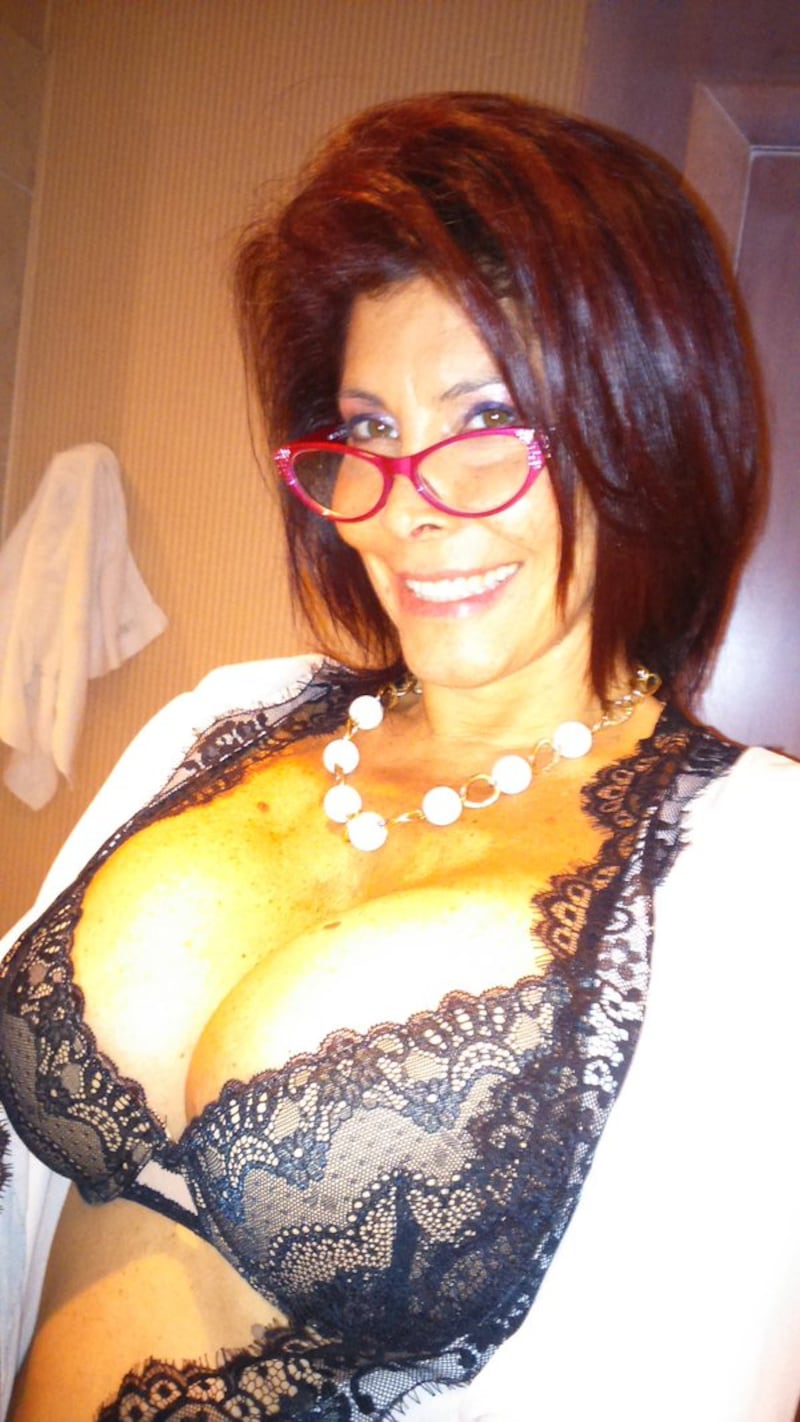 Milly D'Abbraccio hot su Twitter 7