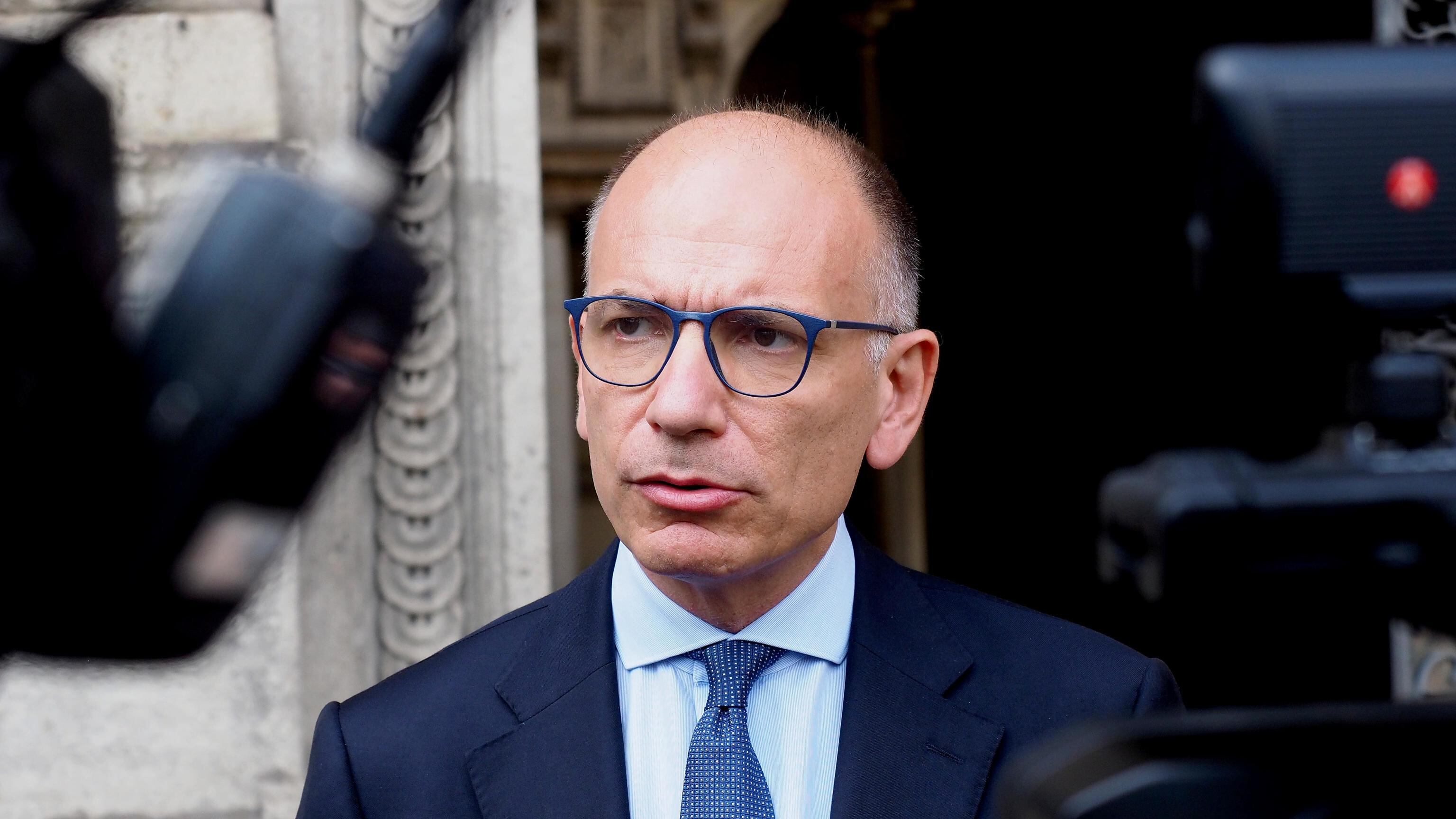 La mossa di Letta: la richiesta (disperata) che va contro lo statuto Pd
