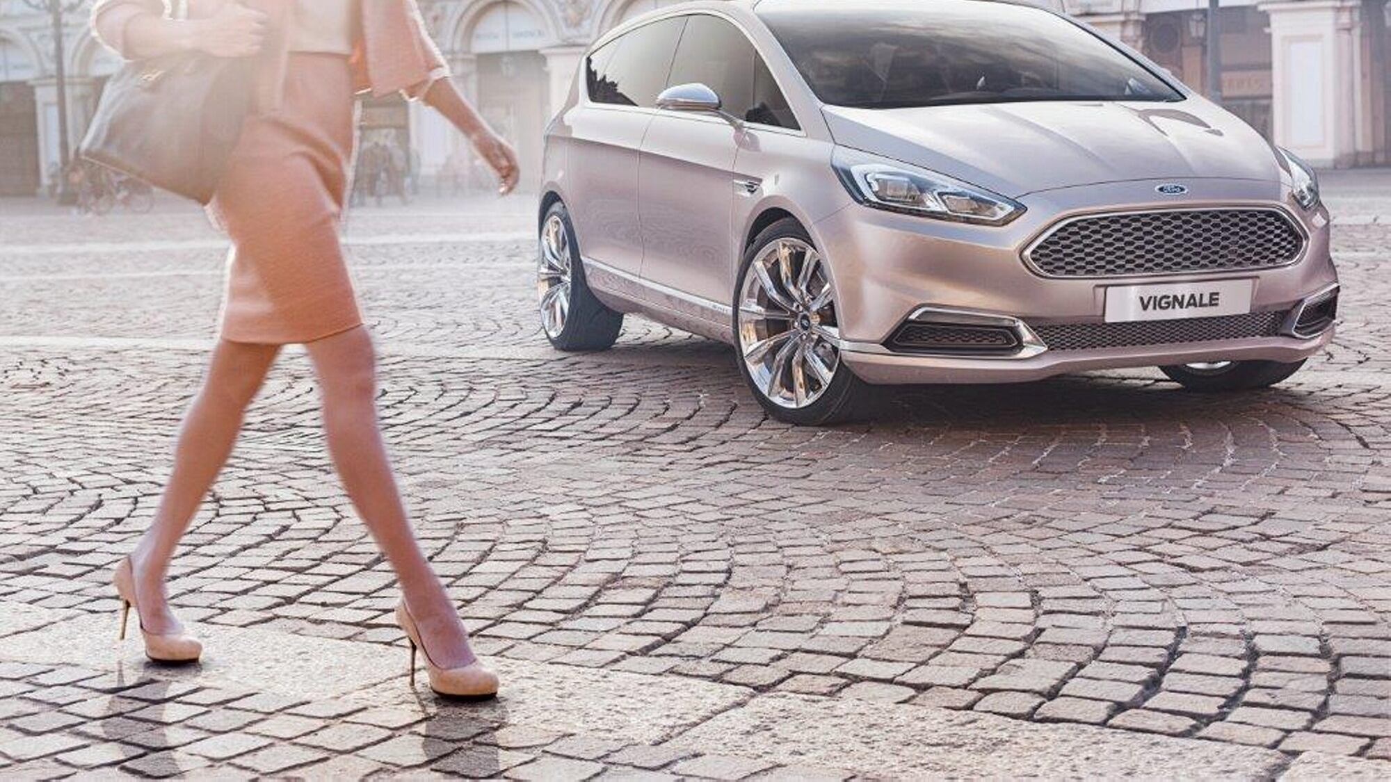 Ford svela a Milano la nuova S-MAX Vignale Concept